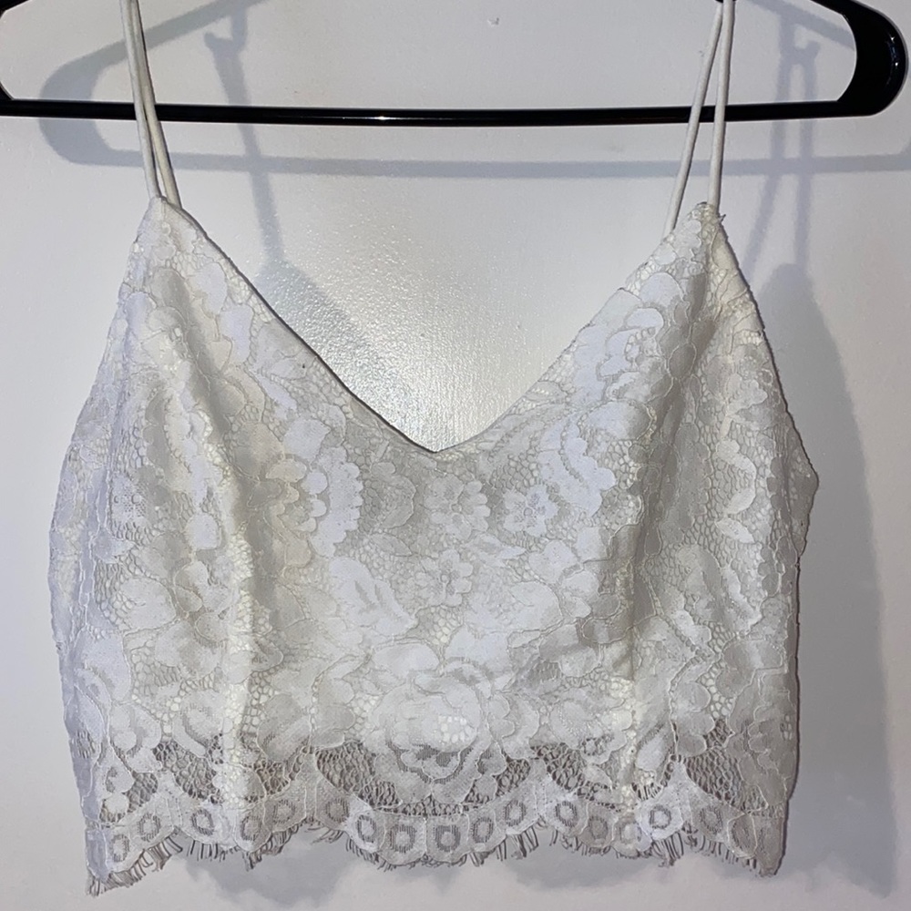 (M) SHEIN White Crop Top Cami